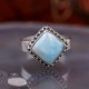 Bague en argent et pierre larimar