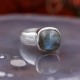 Bague en argent et pierre labradorite