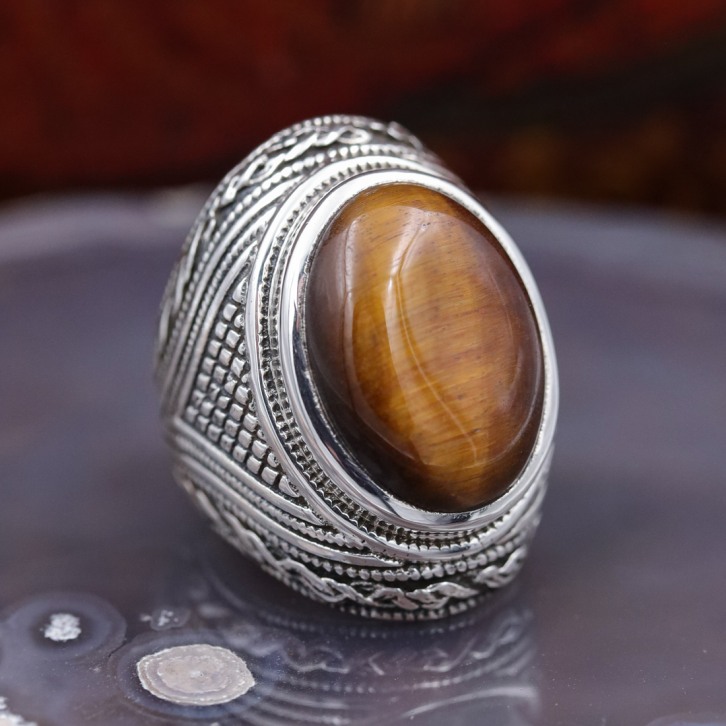 Bague en argent et pierre oeil de tigre