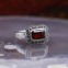 Bague d'exception en argent, marcassites et pierre Grenat