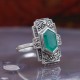 Bague d'exception en argent et pierre agate verte