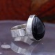 Bague en argent et pierre onyx