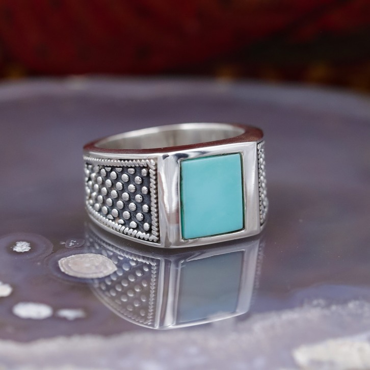 Bague en argent et pierre turquoise