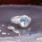 Bague en argent et pierre topaze bleue