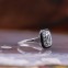 Bague d'exception en argent, Email noir, Topaze bleue et marcassites