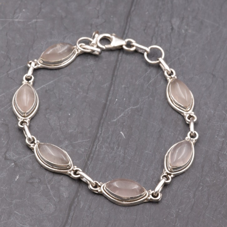 Bracelet en argent et pierre quartz rose