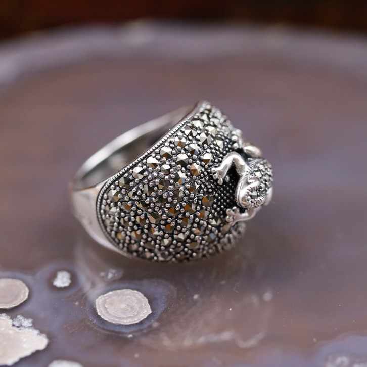 Bague grenouille d'exception en argent