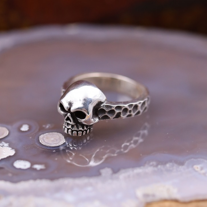 Bague t te de mort
