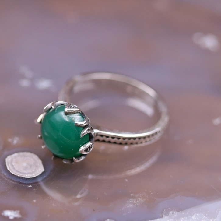 Bague en argent et pierre Agate verte
