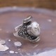 Bague en argent et pierre de lune