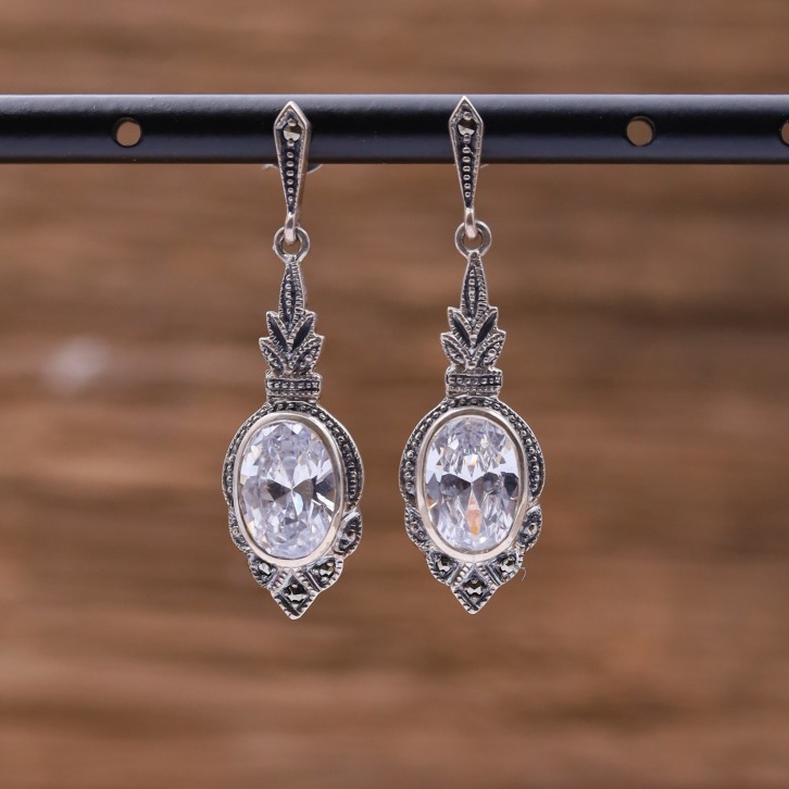 Boucles d'oreilles d'exception en argent, marcassites et Ziconium