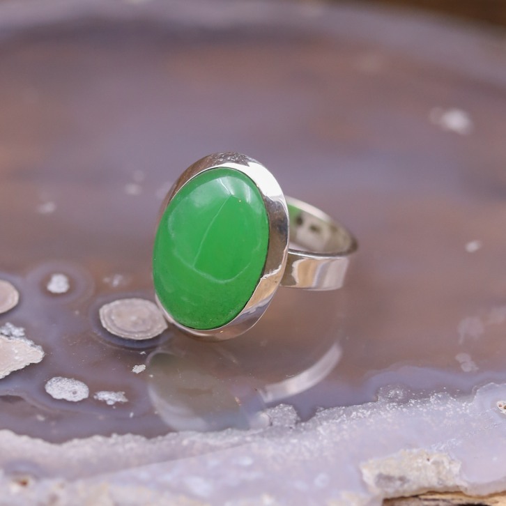 Bague en argent et Jade verte