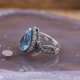 Bague d'exception en argent, marcassites et pierre topaze bleue