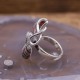 Bague d'exception en argent, Email rouge et marcassites