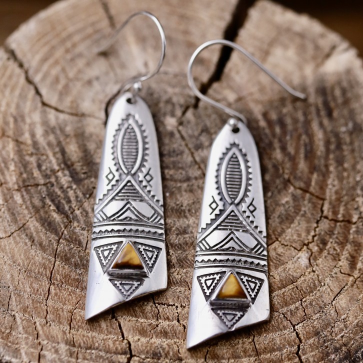 Boucles d'oreilles en argent et pierre oeil de tigre