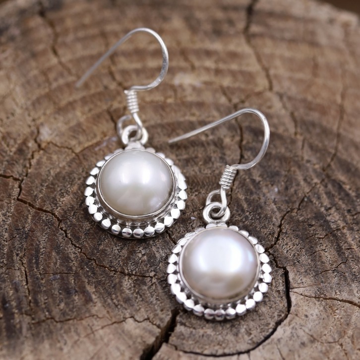 Boucles d'oreilles en argent et perle de rivière