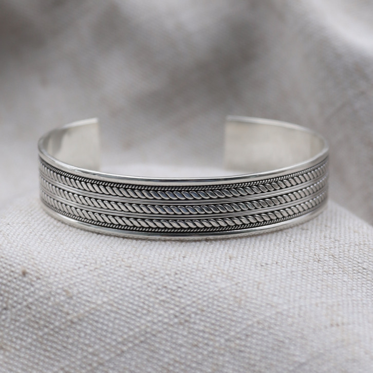 Bracelet rigide en argent