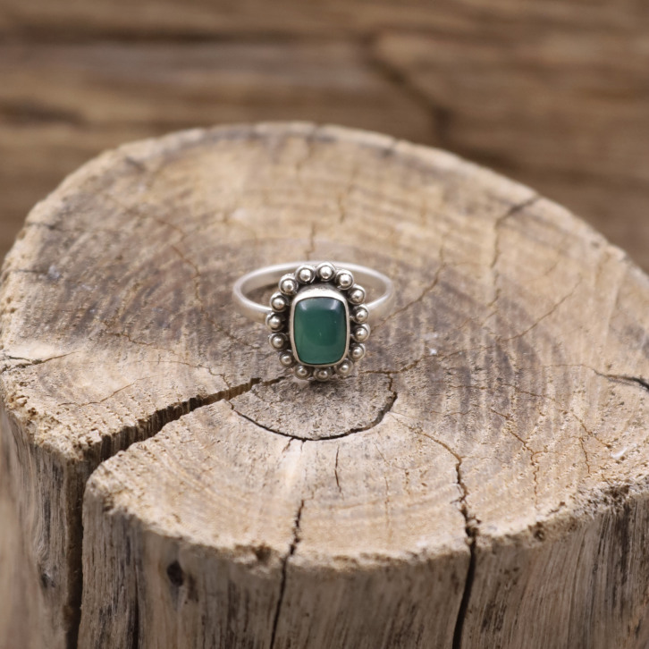 Bague en argent et agate verte