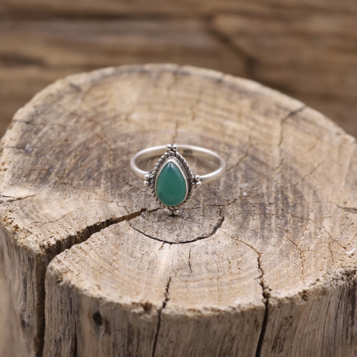 Bague en argent et agate verte