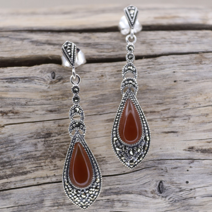 Boucles d'oreilles d'exception en argent, marcassites et pierre cornaline