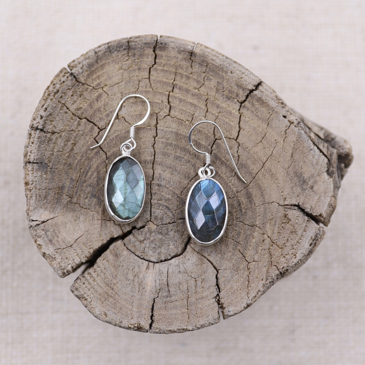 Boucles d'oreilles en argent et labradorite