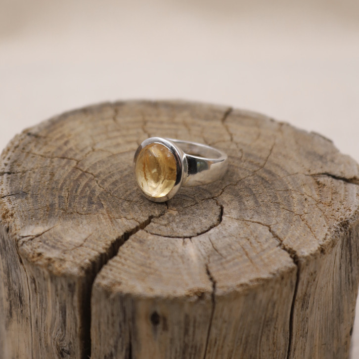 Bague en argent et citrine