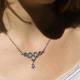 Collier en argent et topaze bleue