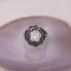 Bague d'exception en argent avec nacre et marcassites