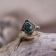 Bague en argent et racine d'Emeraude