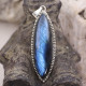 Pendentif en argent et labradorite