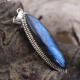 Pendentif en argent et labradorite