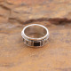 Bague anti-stress en argent et onyx