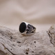 Bague en argent et onyx