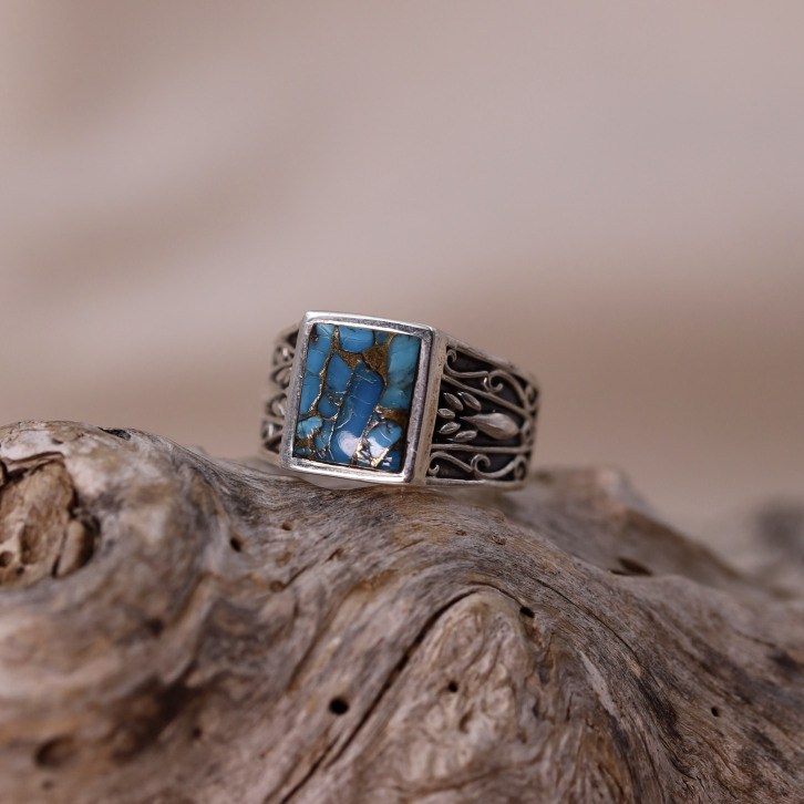 Bague en argent et turquoise cuivrée