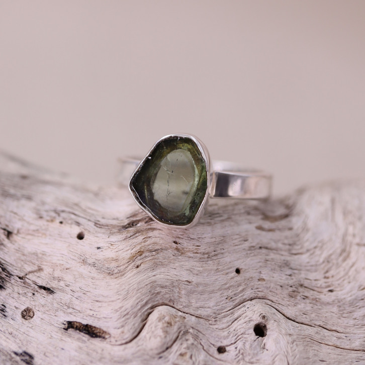 Bague en argent et tourmaline