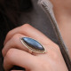 Bague en argent et labradorite