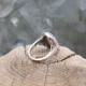 Bague d'exception en argent avec nacre et marcassites