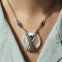 Collier d'exception en argent avec nacre, spinelle et marcassites