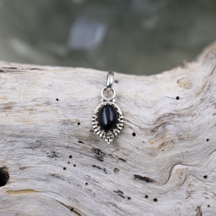 Pendentif en argent et onyx