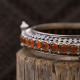 Bracelet rigide en argent et cornaline