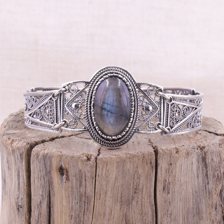 Bracelet rigide en argent et labradorite