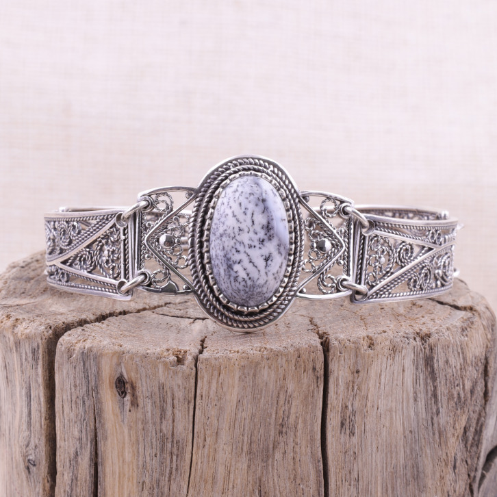 Bracelet rigide en argent et opale dendritique