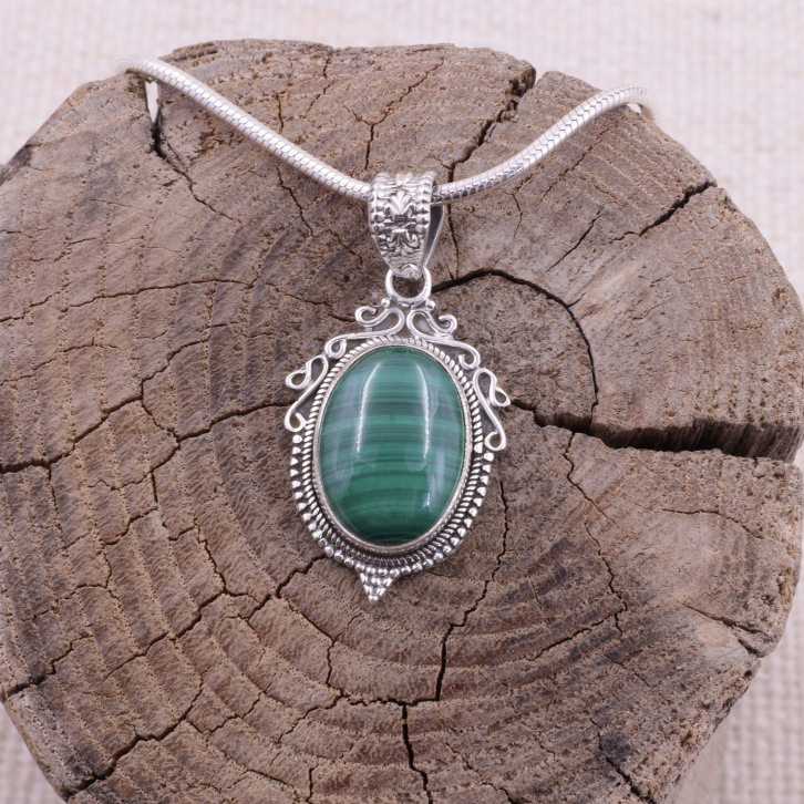 Pendentif en argent et malachite