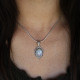 Pendentif en argent et pierre de lune
