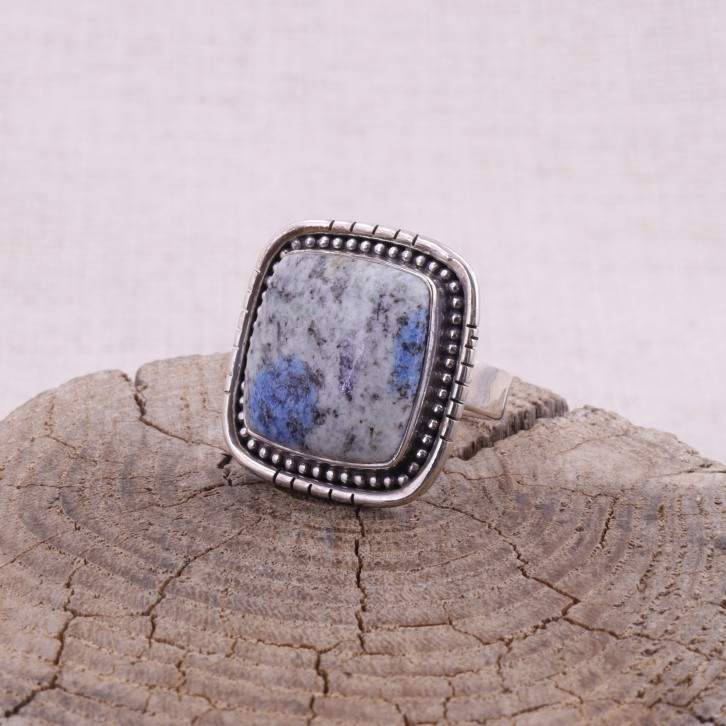 Bague en argent et pierre jaspe mont K2