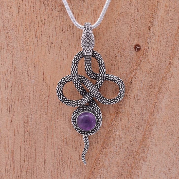 Pendentif serpent en argent et pierre améthyste